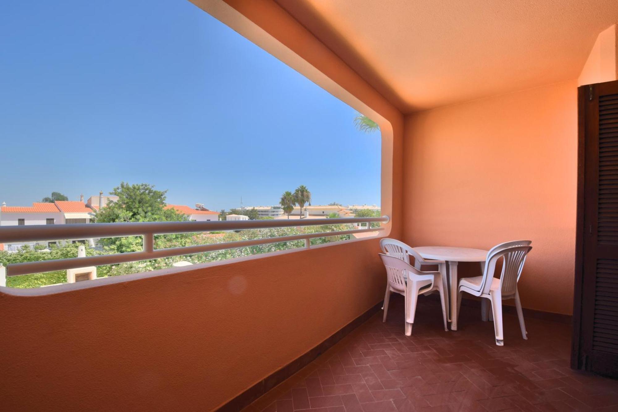 Bellavista Avenida By Beguest Aparthotel Albufeira Exteriör bild